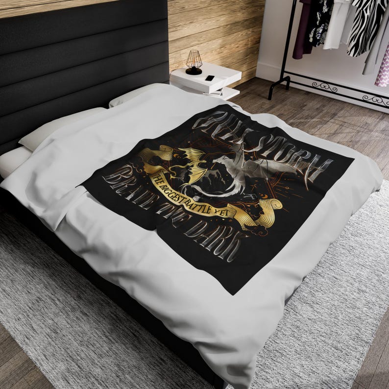 Fourth Wing Reading Blanket Cozy Fantasy Book Dragon Decor Basgiath War College Blanket Gift For Readers Onyx Storm Gift Romantasy image 3