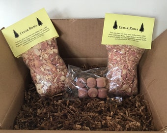 Cedar Wood Chips & Acorns: Natural Moth Repellent
