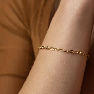 14K guldfylld Figaro-kedjearmband: Staplingssmycken