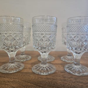 Vintage Anchor Hocking Wexford Collection Wine Glasses (set of 6)