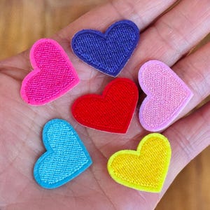 Set von 3 Tiny Herz Aufnäher 1,05 "Tiny Herz Patch gestickte Liebe Herz Aufnäher Valentinstag Patch