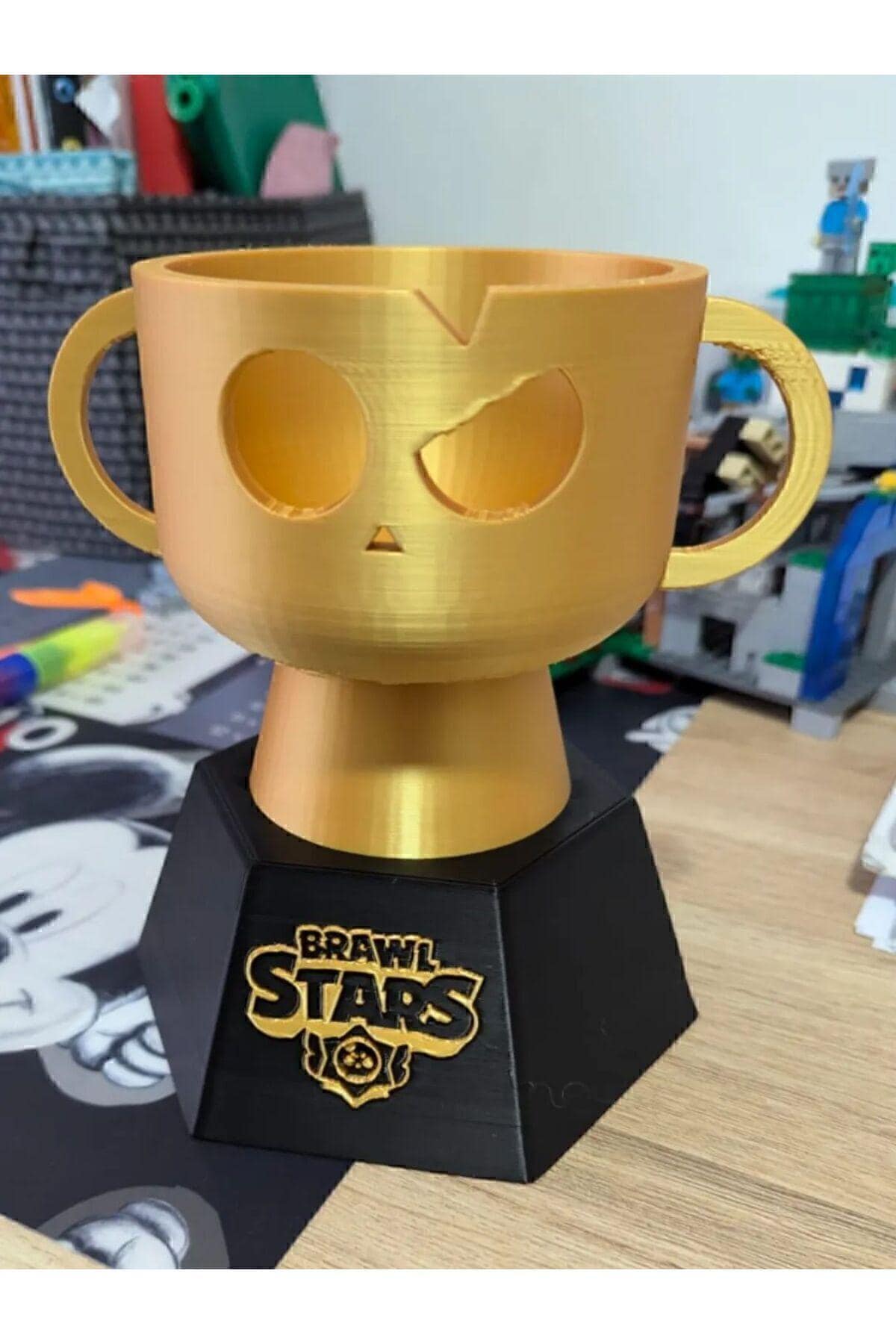 Brawl Stars 3D Printed Trophy: Gamer Desk Decor
