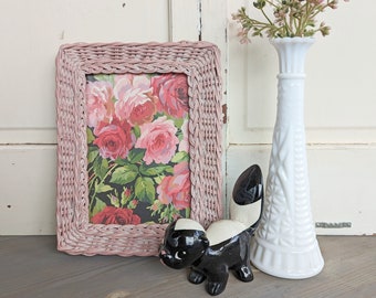 Vintage Pink Wicker Cottagecore Picture Frame | 5x7 Frame
