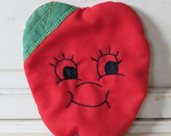 Anthropomorphic Apple Pot Holder | Apple Hot Pad With Smiling Face