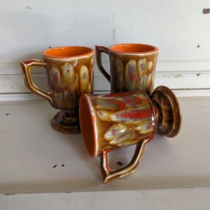 Vintage Seventies Coffee Mugs Pedestal Brown and Orange Splatter Design Ceramic Coffee Cups image 2