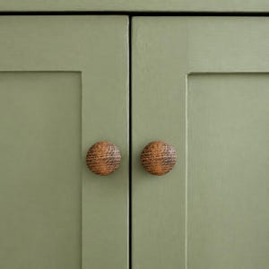 Vintage Cabinet Knobs Set of 10, Classic Round Wood Drawer Pulls, Cottagecore Door Knobs, Farmhouse Replacement Furniture Hardware