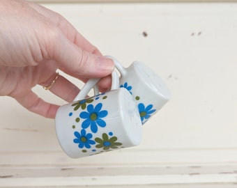 Vintage Flower Power Salt and Pepper Set | Retro Blue and Green Flower Salt and Pepper Shakers