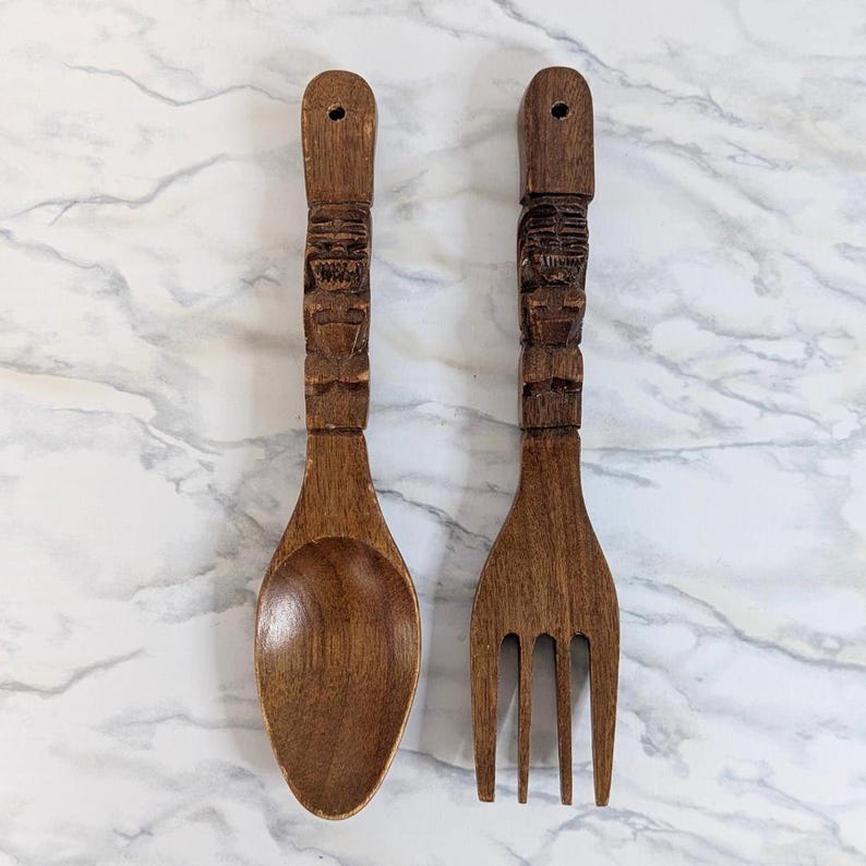 Vintage Tiki Decor