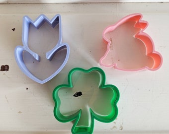 Vintage Spring Cookie Cutters | Tulip, Bunny, and Shamrock Plastic Cookie Cutters for Spring