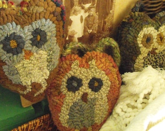 Owl Babies Paper Patterns for rug hooking and punchneedle embroidery//printed version