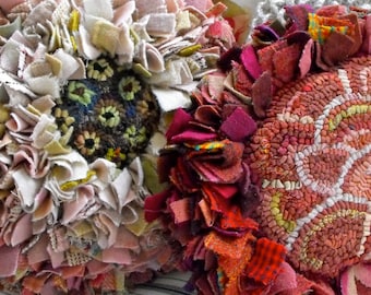 Flower Pillows PDF Patterns for rug hooking with prodding