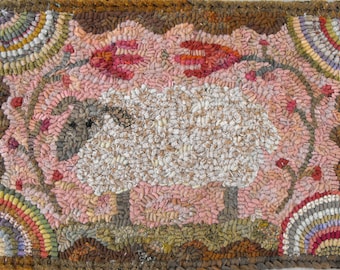 Sheep Daydream Pattern PDF for rug hooking and punchneedle embroidery