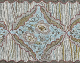 Majestic Runner in 2 Sizes rug hooking PATTERN ONLY designed by Karen Kahle printed on primitive linen//floral hit or miss scallops