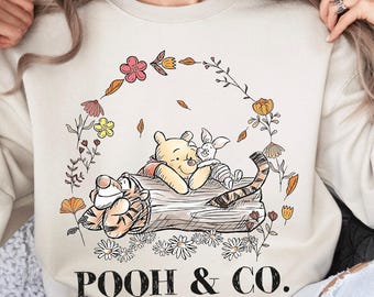 Vintage Pooh & Mama Bear Sweatshirt: Rustic Storybook Crewneck
