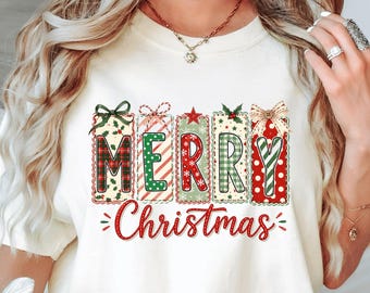 Comfort Colors® Merry Christmas Shirt, Christmas T-Shirt, Christmas Family Shirt, Christmas Gift, 70s Style Merry Christmas Shirt, Xmas Gift
