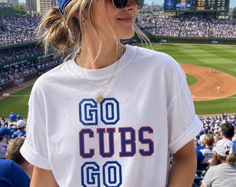 Camiseta de los Cubs para aficionados al béisbol, ropa para fans de Chicago, atuendo para el día del partido, camiseta gráfica de equipo deportivo, regalo para aficionados al béisbol.