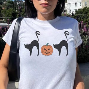 Halloween schwarze Katze Kürbis Baby T-Shirt, süßes Retro Baby T-Shirt, schwarze Katzen & Kürbisse Grafik T-Shirt, Damen Baby T-Shirt, Halloween Baby T-Shirt