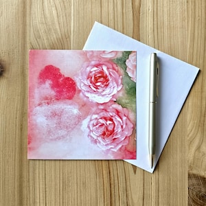 florale coeurs et fleurs pour la fête des mères | Roses de jardin roses et pétales en forme de coeur | Photographie botanique de l'Okanagan | Cartes de Susan