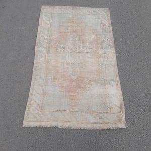 Faded Vintage Turkish Oushak Rug: Small Distressed Boho Carpet