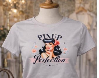 Camiseta Pin-up para mujer, de fabricación local, regalo ideal. Pide el modelo que prefieras.