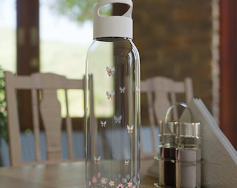 Mooie bloemen en vlinders Water Bottle.Water Bottles.Drink Bottles.Floral Gifts.Cadeaus voor tuinders. Tuinieren geschenken. Tuinieren.Cadeaus