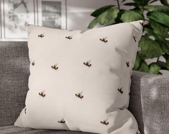 Hübscher Hummel Kissenbezug. Wohnkultur. Einweihungsgeschenk. Hübsche Kissenhülle. Wohnaccessoires. Landhauskern. Geschenke im Landhausstil.