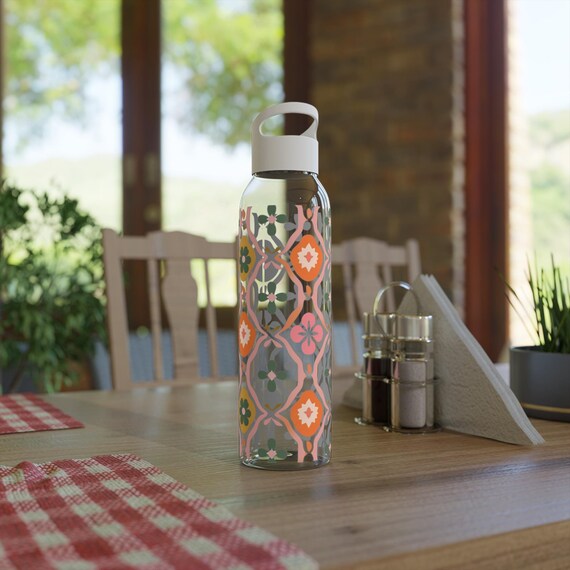 Schöne Boho Blumen Wasserflasche. Getränke Flaschen.Blumen Geschenke. Geschenke für Gartenfreunde. Garten Geschenke. Gartenarbeit. Blumen Geschenke