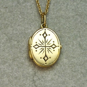 Collier médaillon Memoriae sacrae en or 18 carats, collier médaillon ovale avec photo, médaillon gravé personnalisé médaillon monogramme médaillon en or