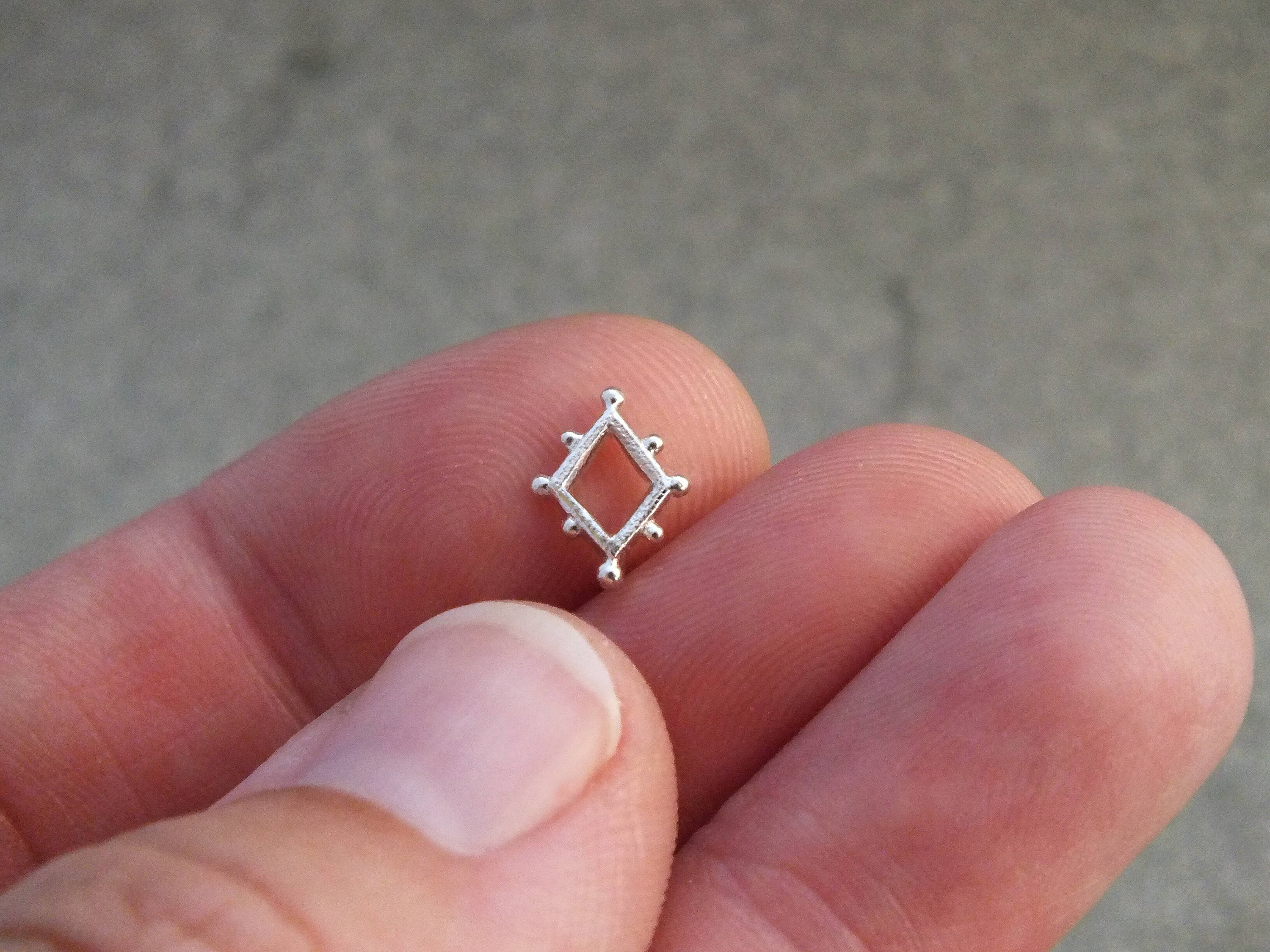 Etruscan silver studs - Tiny stud earrings - sterling silver stud ear…