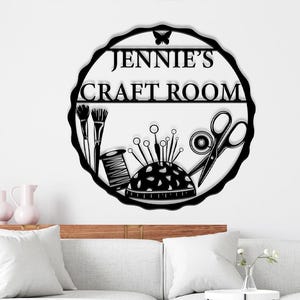 Letrero metálico personalizado para sala de costura, letrero metálico personalizado para sala de manualidades, letrero creativo, letrero para sala de manualidades, artesanía de costura, regalo para el Día de la Madre