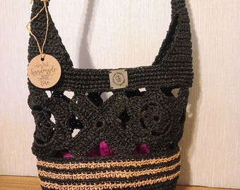 Handmade Crochet Straw Basket Bag: Boho Chic Round Bag
