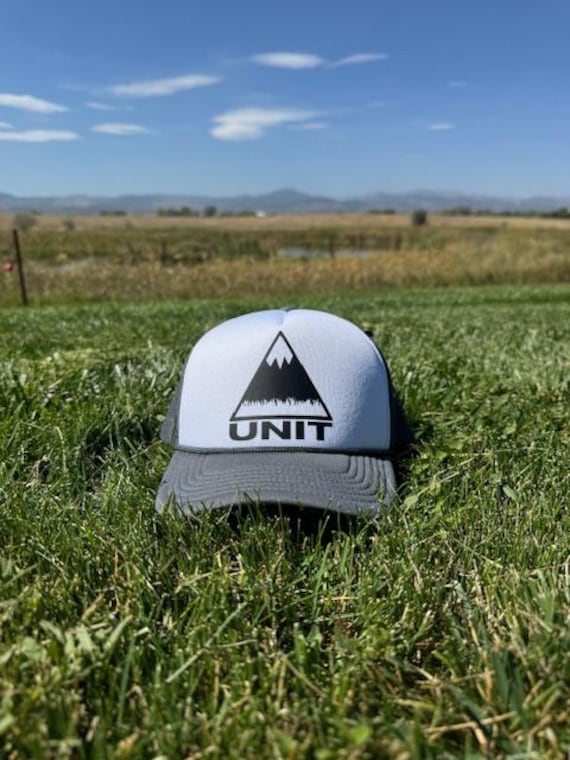 PRAIRIE  MOUNTAIN -KENNEDY SPACE CENTER HAT ADJUSTABLE BACK CLOSURE Bass Pro Shops Felt Derby Logo Mesh-Back Cap | Mack main image 2