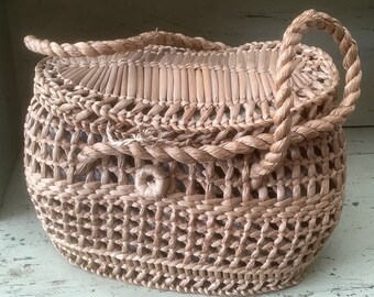 1950's Trendy - Wicker Basket/Handbag with Bark Cloth Lining - Holiday - Beach