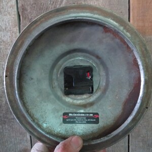 1950 Chevrolet Hubcap Clock Item No. 2757 image 4