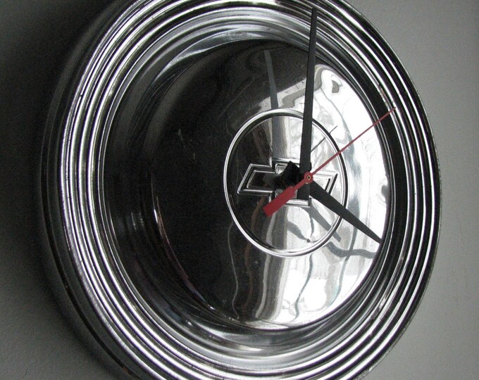 1966 Chevrolet Biscayne Police Hubcap Clock No.1716 Etsy