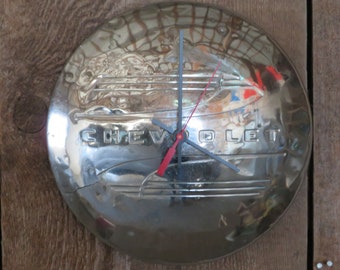 1941-48 Chevrolet Hubcap Clock - Item No. 2820