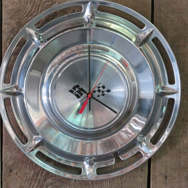 1960 Chevrolet Impala Hubcap Clock - Item No. 2825