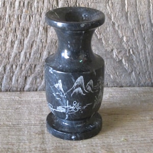 Etched Black Granit Vase - Item No. 821