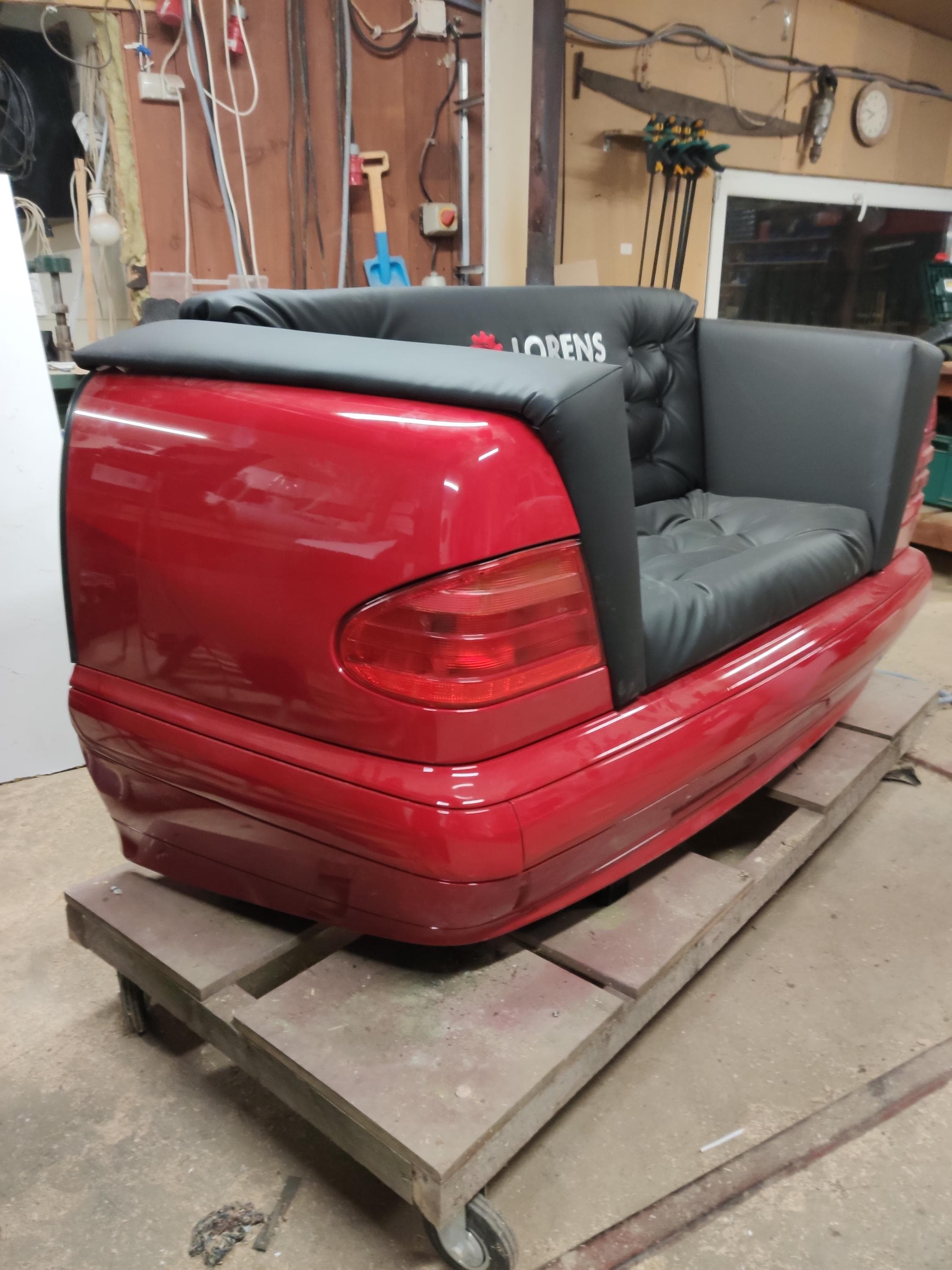 Merdeces Couch Sofa Car , Furniture Mercedes, Couch Lightning Industrial Design, Red ...