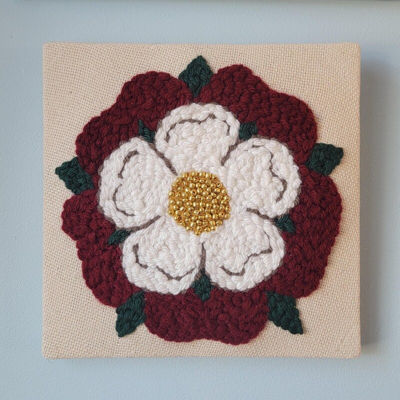 tudor rose tie