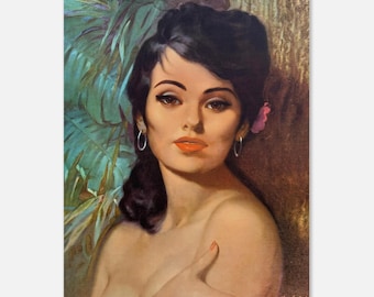 Peut inclure: Peinture vintage d'une femme aux cheveux noirs et au rouge à lèvres orange. Elle porte des créoles argentées et une fleur rose dans les cheveux. L'arrière-plan présente un feuillage tropical et un mur texturé.