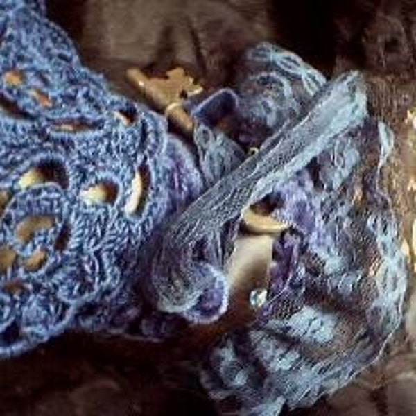 Blue Velvet lace cuff with skeleton key