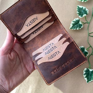 Portafoglio in pelle fatto a mano personalizzato – Portafoglio moderno da uomo in vera pelle, regalo personalizzato con nome inciso