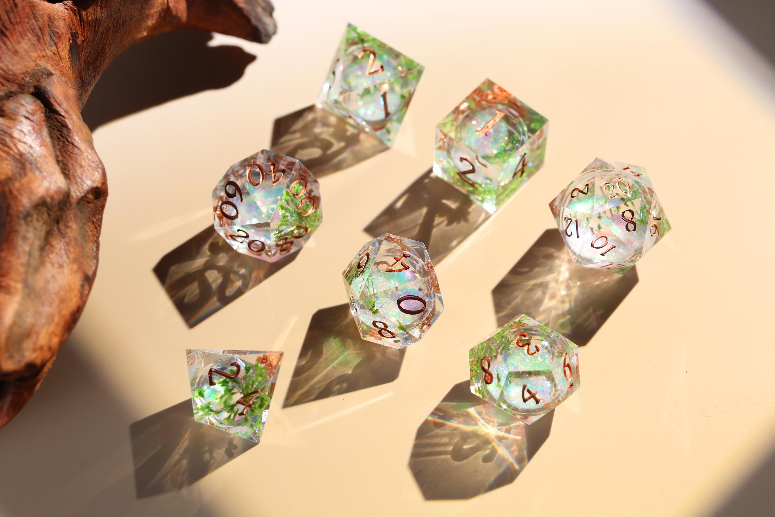 Forest - Inspired Resin Polyhedral Dice Set with Real Leaves, DnD dice, Dungeons and Dragons, RPG Dice, MTG Dice,DnD Gifts
