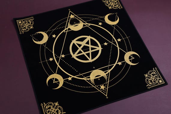 BRITT'S THIRD EYE Tarot: Hand-gilded 78-card Deck W/ Metal