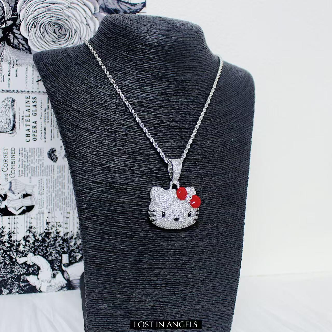 超激レア♡Hello Kitty クリスタルのネックレス　1998年製 Iced Out Hello Kitty Pendant: Silver Plated Copper Necklace With