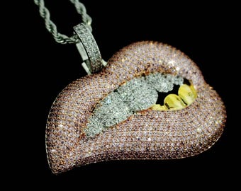Iced Pink Lips Grillz Pendant Necklace: 18K Gold Hip-Hop Jewelry