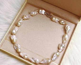 Handmade Baroque Pearl Choker: Irregular Freshwater Pearl Necklace