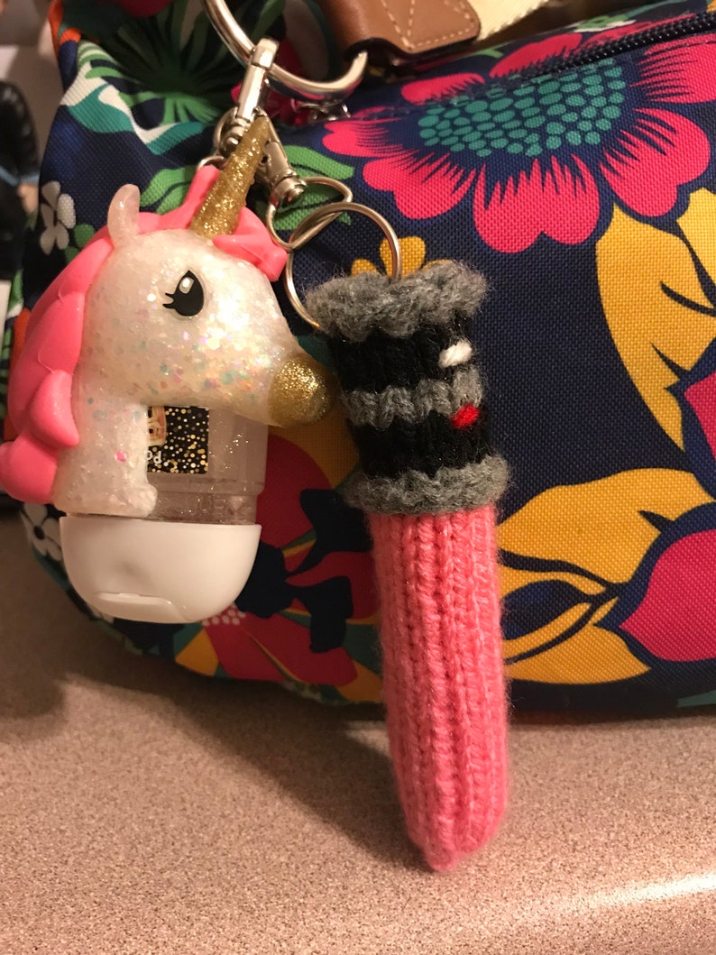 Star Wars Teal Sparkle Lightsaber Lip Balm Cozy Keychain - Etsy