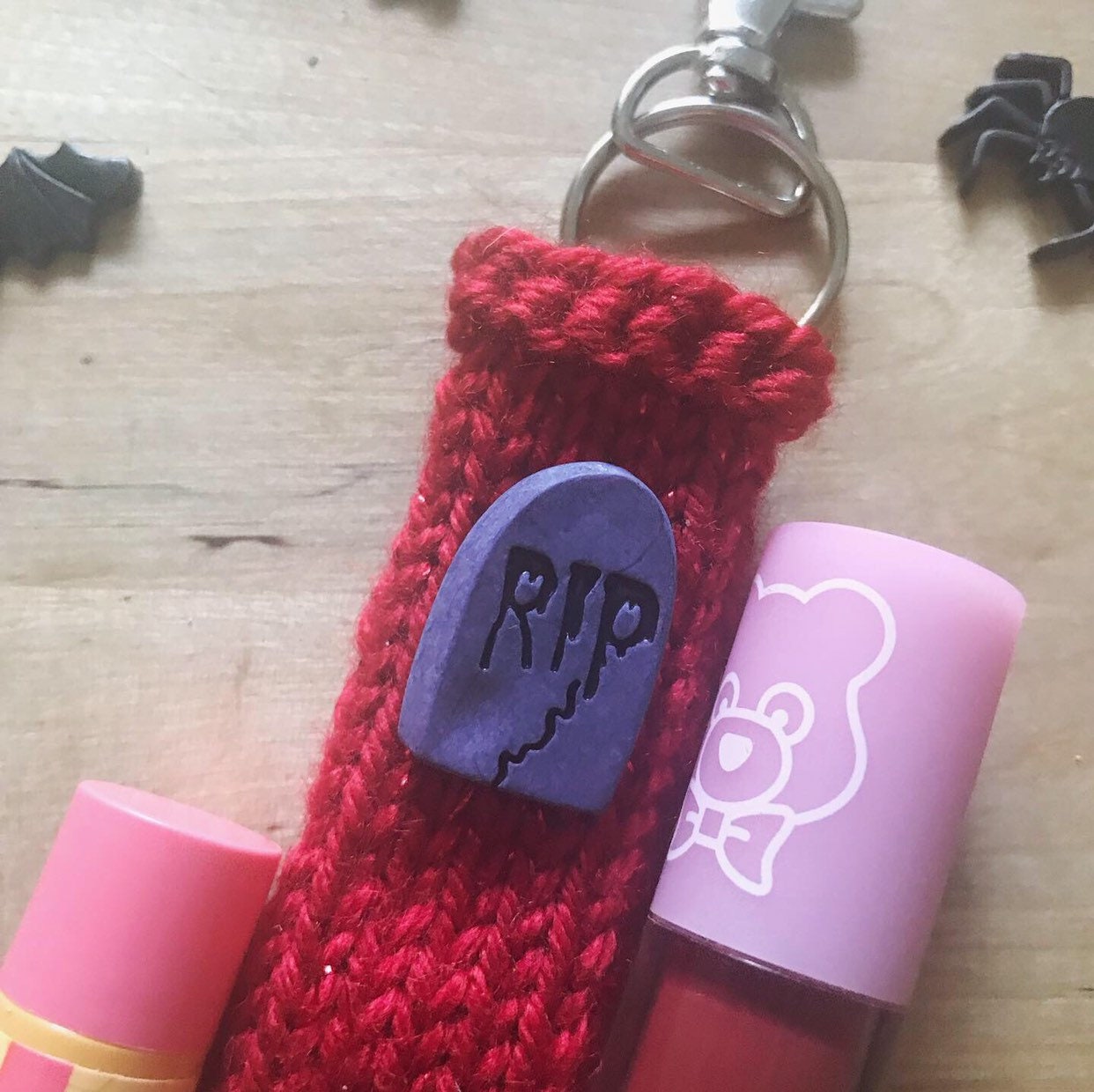 Star Wars Magenta Pink Sparkle Lightsaber Chapstick Lip Balm Holder  Keychain 